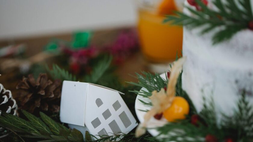 Expert Tips for Using Flocked Christmas Trees in Weddings